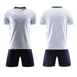 Uniforme d'équipe de football sublimé personnalisé maillot de football conception de chemise sublimation réversible uniforme de football personnalisé - Product Image 3