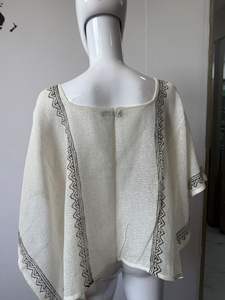 Haut pour filles vintage imprimé à la main, style élégant, imprimé floral respirant, haut court en tissu tricoté, haut décontracté pour femmes, cadeau pour elle - Product Image 2