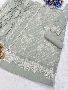 Combinaison élégante en georgette de renard lourd pour femmes avec doublure intérieure en santoon doux et terne pour occasions festives à exporter - Product Image 5