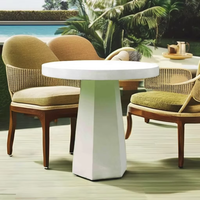 Table basse d'extérieur moderne, durable et légère en métal - Mobilier de jardin et de parc, fabricant vietnamien, OEM disponible