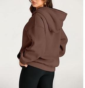 Sweat-shirt à capuche surdimensionné à imprimé personnalisé pour femmes Sweats à capuche en coton de style coréen pour l'hiver - Product Image 4