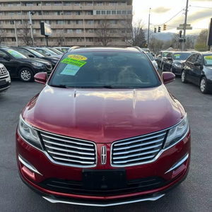 ลินคอล์น MKC ปี 2015 รถครอสโอเวอร์ขนาดกะทัดรัดสุดหรู พร้อมตัวเลือกเครื่องยนต์ EcoBoost แบบเทอร์โบคู่ (2.0 ลิตร 2.3 ลิตร) ผลิตในสหรัฐอเมริกา - Product Image 1