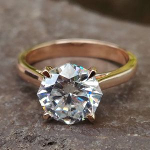 Juego de diamantes redondos cultivados en laboratorio de corte brillante en oro sólido de 10kt Anillos de compromiso de boda solitarios para mujeres - Product Image 1