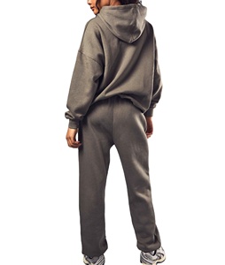 Survêtement d'hiver pour femme de haute qualité, couleur unie, surdimensionné, épaules tombantes, polyester/coton, survêtement 2 pièces chez Nurak 2026 - Product Image 2