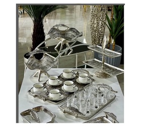 Indio moderno bajo platos esmaltados Frontera de latón con patrón floral Cuencos de acero inoxidable Soportes y platos de nivel - Product Image 5