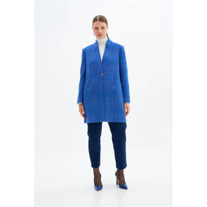 Abrigo de Gabardina Reversible a Cuadros Saks con Forro de Cachemira y Cuello de Piel - Product Image 2