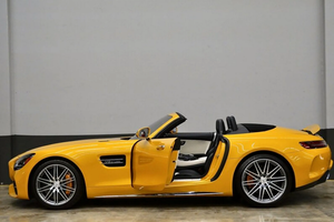 Voiture de sport convertible de luxe AMG GT-C 2020 à forte demande, transmission automatique, propulsion arrière, prête pour l'expédition - Product Image 3