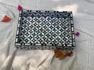 ถาดหวายทรงรีพร้อมที่จับทำด้วยมือธรรมชาติปลอดสารพิษถาดเสิร์ฟดีไซน์ใหม่ถาดหวายประดับมุกแม่พร้อมงานฝีมือ HF - Product Image 2