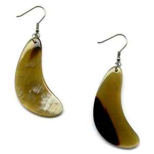 Pendientes Artesanales Ecológicos de Cuerno de Búfalo con Diseño Moderno de MN EXPORTS para una Elegancia Atemporal - Product Image 2