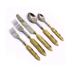 5 pièces en acier inoxydable cuillère à Dessert fêtes de mariage dîner Dessert cuillère ensemble lave-vaisselle à la main Top vente - Product Image 1