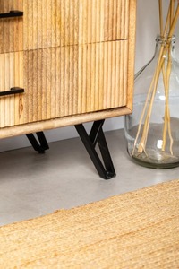 Armoire à flûte à lattes en bois de manguier moderne Armoire de grande capacité Design et qualité haut de gamme pour un usage domestique - Product Image 4