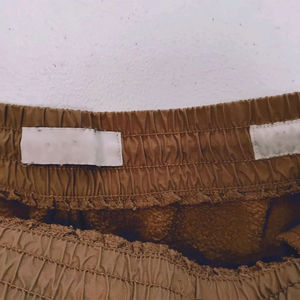 Short cargo décontracté pour hommes Hip Hop Offre Spéciale avec couleur unie et logo personnalisé méthode de tissage non tissé conception de poche à la mode - Product Image 6