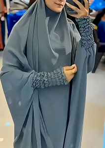 Abayas élégantes et modestes brodées à la main pour femmes, vêtements et accessoires musulmans traditionnels - Product Image 2