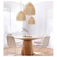 Luminaire suspendu en bambou tissé à la main, personnalisable, écoénergétique, minimaliste, moderne, durable, fabricant vietnamien, service OEM ODM