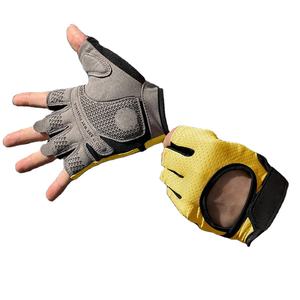 Guantes de cuero personalizados para levantamiento de pesas Suministro directo de fábrica a granel con muñequeras y acolchado en La Palma - Product Image 4