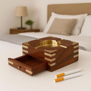Cenicero de madera moderno diseñado para hogares contemporáneos, bares, cafeterías y restaurantes con estética minimalista - Product Image 6