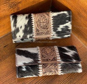New Arrival Stylish Hand Tooled Leather Women Clutches Designed Purses Hot Selling Real Cowhide Leather Slim Card Holder Wallets - Product Image 2
