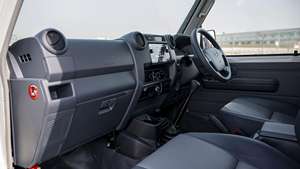 ราคาสุดคุ้ม ปี 2023 โตโยต้า แลนด์ ครุยเซอร์ LC79DC 4.2D / พวงมาลัยขวา - Product Image 4