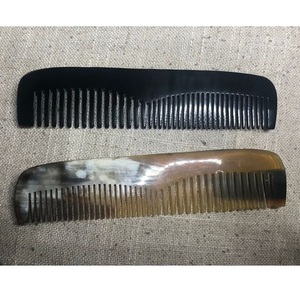 Peine para el Cabello de Cuerno de Buey Natural Indio, Ecológico, Hecho a Mano, Pulido - Product Image 3