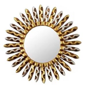 กระจกติดผนังดีไซน์สีทองสำหรับบ้านห้องนั่งเล่นโรงแรมและห้องโถงกระจกโลหะติดผนังทันสมัยทนทาน - Product Image 5