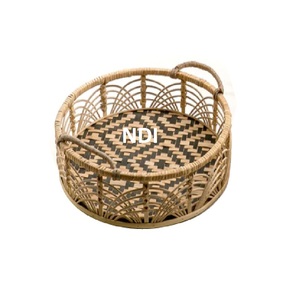 ถาดไม้ไผ่ทรงกลมพร้อมที่จับสำหรับจัดเลี้ยงในบ้าน - Product Image 1