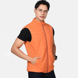 2025 nouveaux hommes matelassé bouffant gilet personnalisé décontracté à capuche vêtements d'extérieur d'hiver support léger 100% laine Anti bactérien haute veste - Product Image 2