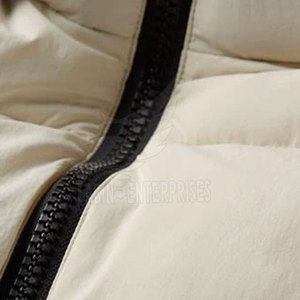 Veste matelassée personnalisée pour homme avec logo personnalisé, veste d'hiver matelassée pour homme de qualité supérieure - Product Image 6