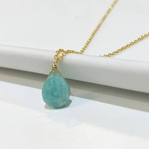 Collier pendentif Amazonite verte fait à la main bijoux en pierres précieuses collier en cristal larme cadeau significatif - Product Image 5