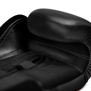 Gants d'entraînement de combat de haute qualité en cuir avec logo personnalisé Vente entière personnalisée Entraînement Kick Thai Muay Sparring Punching Gloves - Product Image 2