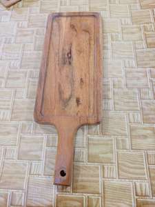 Planche à découper en bois de 14 pouces, vente chaude 2025, durable, écologique, avec poignée en bois, passe au lave-vaisselle, personnalisable - Product Image 3