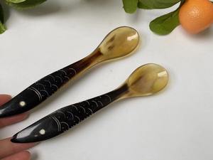 Cuchara Tallada a Mano de Cuerno de Búfalo Estilo Animal Indio de Alta Calidad, Tamaño Personalizado, Venta al por Mayor, Juego de Cubiertos Pulidos para el Hogar - Product Image 3