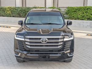 ขายรถยนต์โตโยต้าแลนด์ครุยเซอร์ ปี 2022 รุ่น V6 GXR SUV เครื่องยนต์เทอร์โบ ภายในหุ้มหนัง เกียร์อัตโนมัติ พวงมาลัยซ้าย/ขวา สีเข้ม คุณภาพดี - Product Image 5