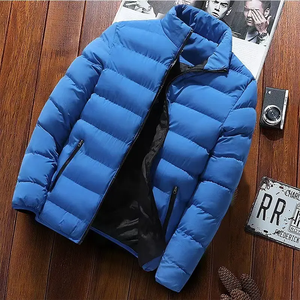 Veste d'hiver matelassée pour homme, épaisse et chaude, avec patchs sur les manches, style streetwear, vêtement d'extérieur, logo personnalisé, capuche en velours, fermeture éclair, emballage en tambour - Product Image 6