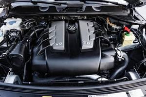 VOLKSWAGEN TOUAREG TDI EXECUTIVE 2013 USADO, VOLANTE A LA IZQUIERDA/DERECHA - Product Image 5