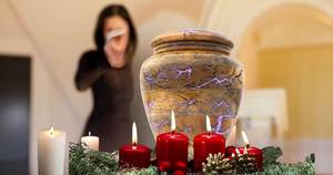 Adult Cremation Urns Wooden for <b>Ashes</b> Threaded Lid Funeral Urn for Human <b>Ashes</b> or <b>Pet</b> <b>Ashes</b> Container - Product Image 5