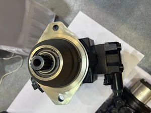 Bomba hidráulica de émbolo JR R S65C LS 25 25 NN N 3 S1N9 A2N NNN JJJ NNN/JR R S45B LS 19 25 NN N 3 C2N9 A8N NNN JJJ BNR - Product Image 5