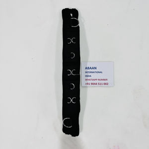 El rodillo de nailon con relleno de lana es un cómodo rodillo de estocadas que tiene un forro grueso de lana y 11 anillos en D para variables - Product Image 4