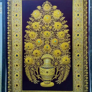 Alfombra moderna tejida a mano Zari Jewel Con hilo dorado y piedras semipreciosas exclusiva para interiores - Product Image 1