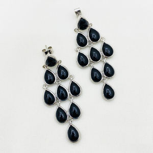 Elegantes Pendientes de Plata de Ley con Ónix Negro Diseñados para Fiestas y Eventos Nocturnos para Mujer a Buen Precio - Product Image 5
