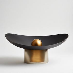 PalaceGleam Bol de table Regal Elan Bol artisanal gravé à la feuille d'or impériale pour un dîner luxueux et une présentation culinaire opulente - Product Image 4