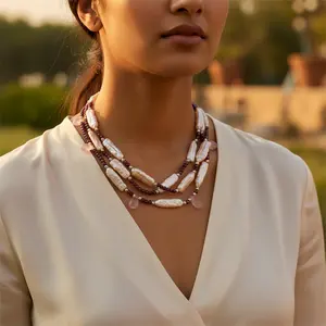 Collar de Piedras Preciosas de Lujo para Mujer con Granate y Perla, Joyería Premium - Product Image 3