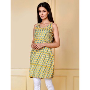 Top Corto sin Mangas de Algodón con Estampado Floral Mostaza, Top Corto de Popelina con Elegante Estampado Floral - Product Image 4