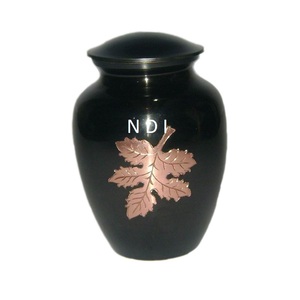 Venta caliente Cuerpo humano Cenizas para adultos Urnas de cremación funeraria Acabado brillante Grabado Diseñador Urnas de cremación de metal - Product Image 3