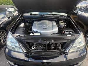 Lexus GX 470 d'occasion de 2003, sans réserve, moteur V8, transmission intégrale permanente, différentiel central verrouillable - Product Image 6