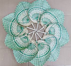 Éventail en bambou/décoration d'éventails à main en feuilles-Design de ventilateur fait main Tendance chaude 2024 - Product Image 3