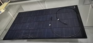 Panneaux solaires flexibles monocristallins ETFE à haute efficacité 19% <span class=keywords><strong>150W</strong></span> Cadre en alliage d'aluminium anodisé <span class=keywords><strong>pour</strong></span> <span class=keywords><strong>camping</strong></span>-<span class=keywords><strong>car</strong></span> Toit marin Hors réseau - Product Image 2