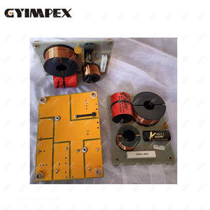 Profession elles Crossover-Netzwerk 2-Wege-10-Zoll-Lautsprecher-Line-Array 10-Zoll-Passiv-Crossover-Netzwerk mit voller Reichweite Line-Array der Q-Serie - Product Image 1