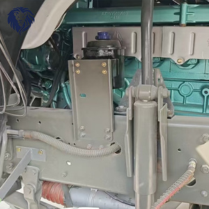 <span class=keywords><strong>Camion</strong></span> benne diesel <span class=keywords><strong>d</strong></span>'occasion 8x4, 400 CV, benne minier avec direction à gauche, capacité 41-50t - Product Image 4