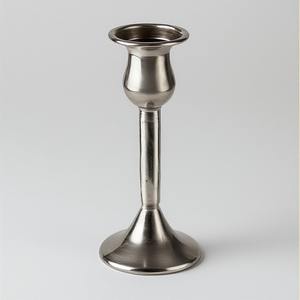 Portavelas de Navidad de hierro antiguo hecho con acabado rústico que crea un encanto navideño clásico y decoraciones espirituales - Product Image 6