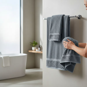 Juego de Toallas de Mano de Lujo con Logotipo Personalizado, 100% Algodón, Secado Rápido, Certificado Oeko-Tex, GSM Alto, Gruesas, Suaves y Absorbentes, Venta al por Mayor - Product Image 4